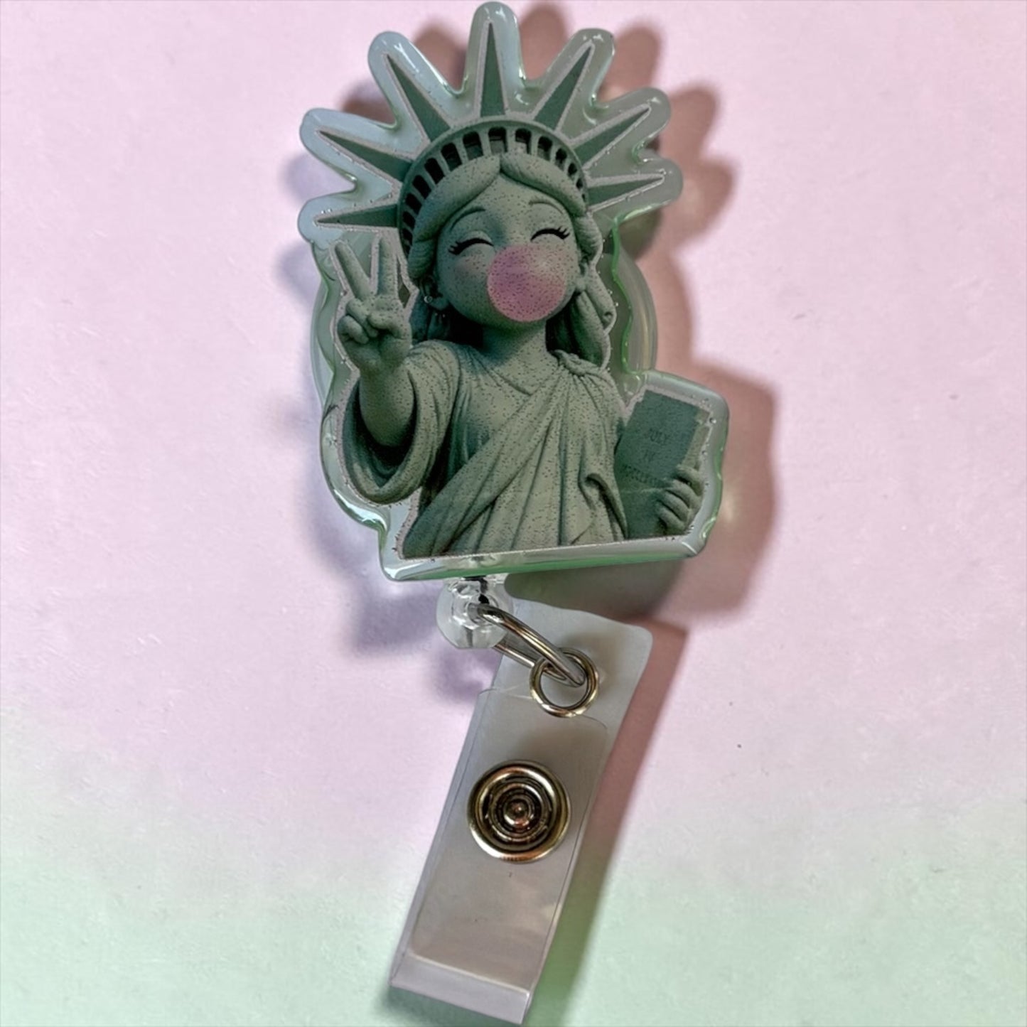 Statue of Liberty Bubble Gum Badge Reel – Cute Patriotic Badge Holder