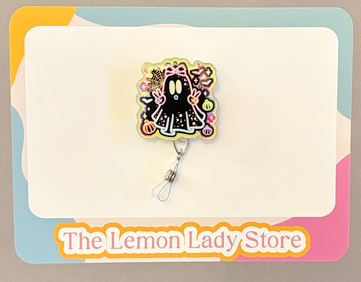 Cute Ghost Badge Reel – Holographic Halloween ID Holder with Bow & Pumpkins