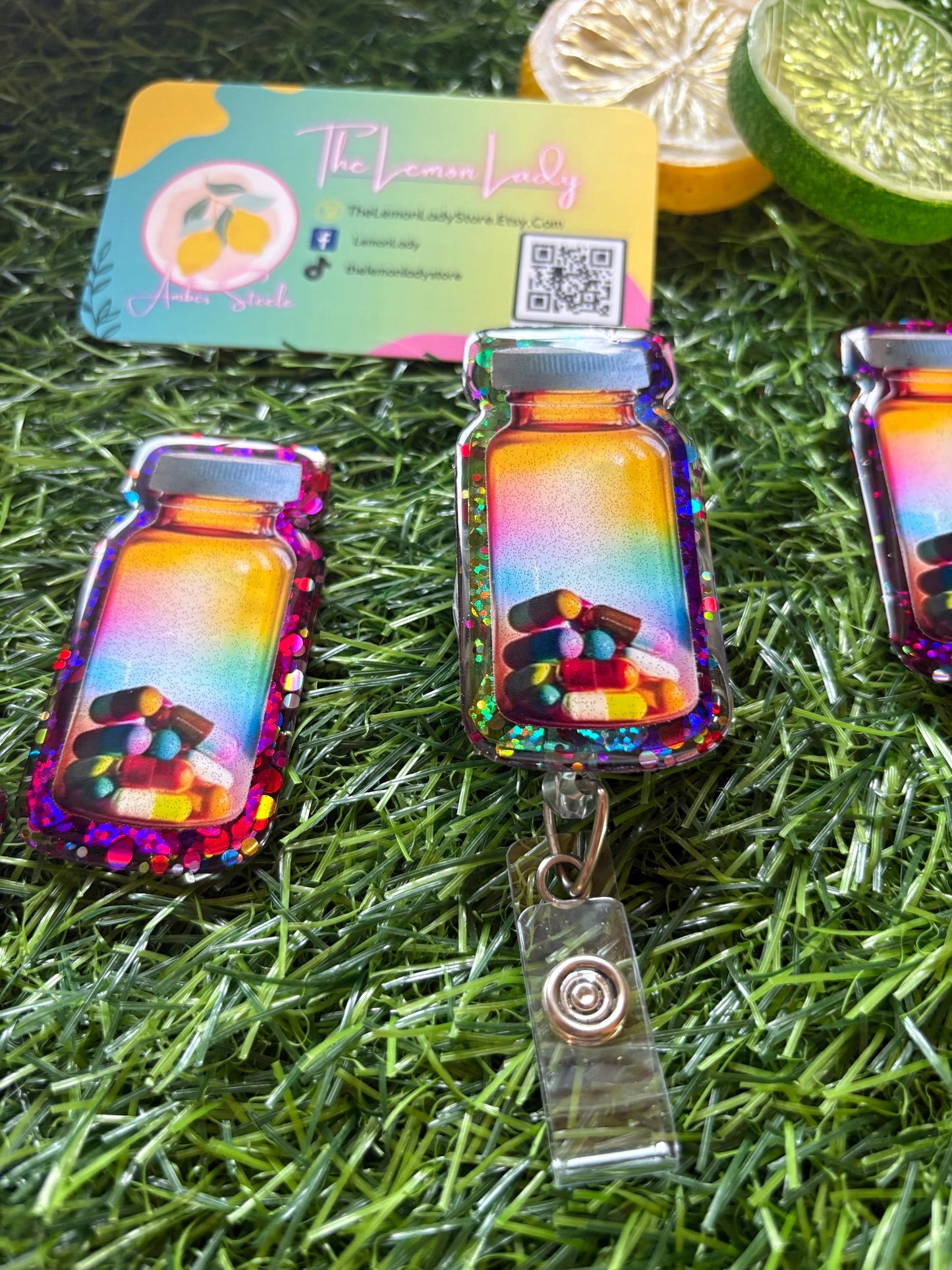 Pharmacy Badge Reel – Pill Bottle Retractable ID Holder – Nurse Gift – Pharmacist Accessory – Cute Medical Badge Clip